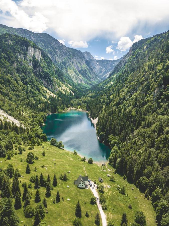 Lux Bungalow Žabljak エクステリア 写真